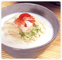 우유냉소면